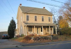 Pre-foreclosure Listing in E BAUMSTOWN RD BIRDSBORO, PA 19508