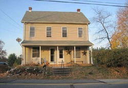 Pre-foreclosure in  E BAUMSTOWN RD Birdsboro, PA 19508