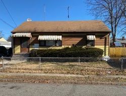 Pre-foreclosure Listing in BEECH ST FORDS, NJ 08863
