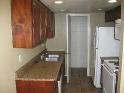 Pre-foreclosure in  E WOOD ST Phoenix, AZ 85040