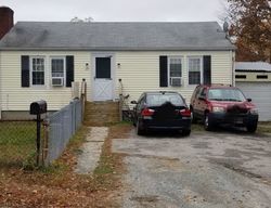 Pre-foreclosure Listing in LONSDALE ST WEST WARWICK, RI 02893