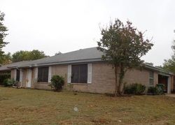 Pre-foreclosure Listing in HOTT SPRINGS DR ARLINGTON, TX 76001