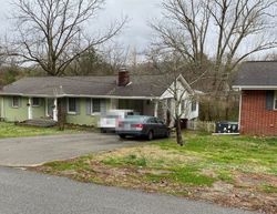 Pre-foreclosure Listing in REVERE CIR OAK RIDGE, TN 37830