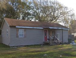 Pre-foreclosure Listing in MAPLE AVE GROVES, TX 77619