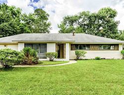 Pre-foreclosure Listing in DELLWOOD LN BEAUMONT, TX 77706