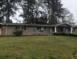 Pre-foreclosure in  OAKRIDGE DR SW Lakewood, WA 98498