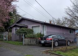 Pre-foreclosure Listing in SW ELMGROVE ST SEATTLE, WA 98106