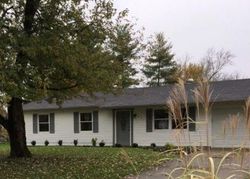 Pre-foreclosure in  PIN OAK DR Loveland, OH 45140