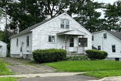 Pre-foreclosure in  HALL ST Endicott, NY 13760