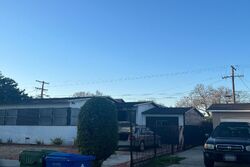 Pre-foreclosure in  E 101ST ST Los Angeles, CA 90002