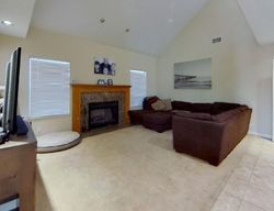 Pre-foreclosure in  LAKEVIEW DR Helendale, CA 92342