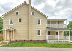 Pre-foreclosure Listing in CHESTNUT ST MECHANICSBURG, PA 17055