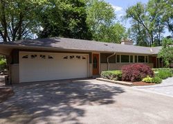 Pre-foreclosure Listing in WESTERN AVE WILLOWBROOK, IL 60527