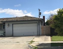 Pre-foreclosure in  N HACIENDA DR Fresno, CA 93705