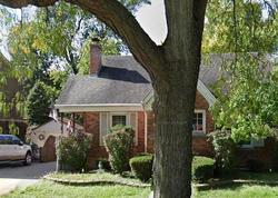 Pre-foreclosure in  WOLF RD Western Springs, IL 60558