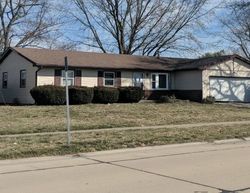 Pre-foreclosure Listing in SOUTHWOOD DR CHAMPAIGN, IL 61821