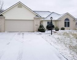 Pre-foreclosure in  SPLIT ROCK CV Fort Wayne, IN 46845