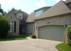Pre-foreclosure in  S LAKE GEORGE DR Mishawaka, IN 46545
