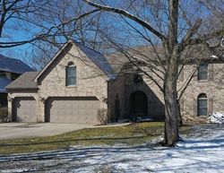 Pre-foreclosure in  ROLLING PINES CT Indianapolis, IN 46220