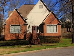 Pre-foreclosure in  DANNER CIR Birmingham, AL 35243
