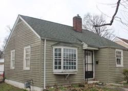 Pre-foreclosure Listing in WURTELE AVE LOUISVILLE, KY 40208