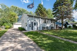 Pre-foreclosure Listing in SHIELDS AVE WINTHROP HARBOR, IL 60096