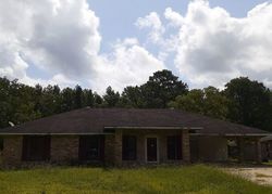 Pre-foreclosure in  BLAIRSTOWN DR Baker, LA 70714