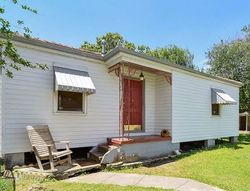 Pre-foreclosure Listing in CATHY AVE METAIRIE, LA 70003