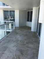 Pre-foreclosure in  COLLINS AVE  North Miami Beach, FL 33160