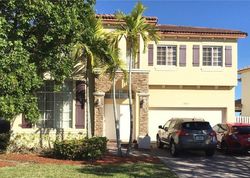 Pre-foreclosure in  SW 87TH PL Miami, FL 33190