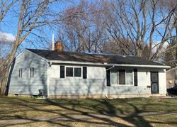 Pre-foreclosure Listing in STILLWELL AVE LANSING, MI 48911