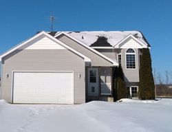 Pre-foreclosure in  POND VIEW CT Braham, MN 55006