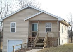 Pre-foreclosure in  HUNTER LN Holts Summit, MO 65043