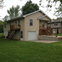  Hunter Ln, Holts Summit MO