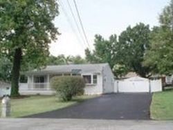Pre-foreclosure in  SOUTH DR Saint Charles, MO 63303
