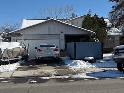 Pre-foreclosure in  4TH ST Sparks, NV 89431