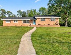 Pre-foreclosure in  FORDHAM RD Wilmington, NC 28403