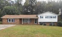 Pre-foreclosure Listing in WESTWOOD DR SHELBY, NC 28152