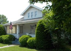 Pre-foreclosure in  MOUNDS RD Anderson, IN 46016