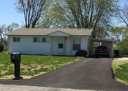 Pre-foreclosure Listing in WOODLANE DR COLUMBUS, IN 47201