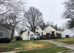 Pre-foreclosure in  WILDWOOD RD Toledo, OH 43614