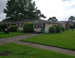 Pre-foreclosure Listing in LAKE AVE METAIRIE, LA 70005