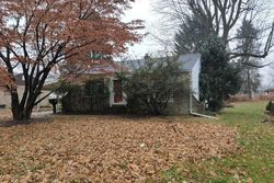 Pre-foreclosure Listing in GETTYSBURG RD CAMP HILL, PA 17011