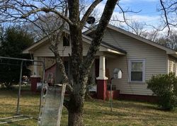 Pre-foreclosure Listing in BLAIR MILL RD BELTON, SC 29627