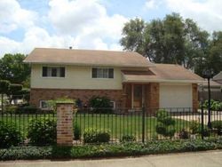  Memorial Dr, Pekin IL