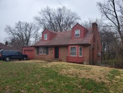 Pre-foreclosure in  HABECKING DR Saint Louis, MO 63137