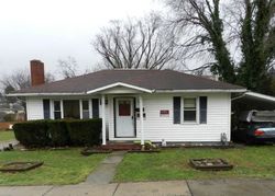 Pre-foreclosure in  PARK AVE Mount Pleasant, PA 15666