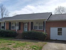 Pre-foreclosure Listing in BAYBERRY LN GARNER, NC 27529