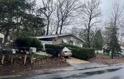 Pre-foreclosure in  E LAKESHORE DR Browns Mills, NJ 08015