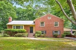 Pre-foreclosure Listing in LAKEWOOD RD GLEN ALLEN, VA 23060